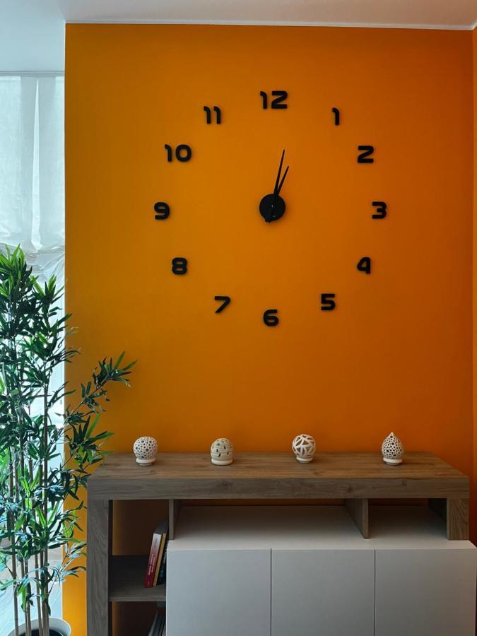 The Bright Place: Wide And Modern Condo Apartment In Milánó Kültér fotó